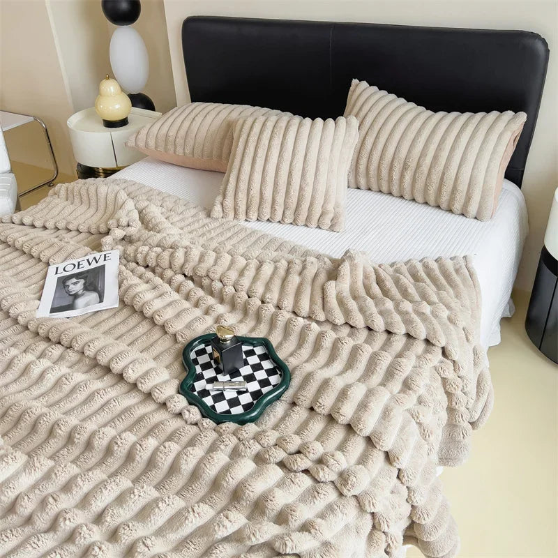 Ultra-Soft Checkered Fleece Blanket
