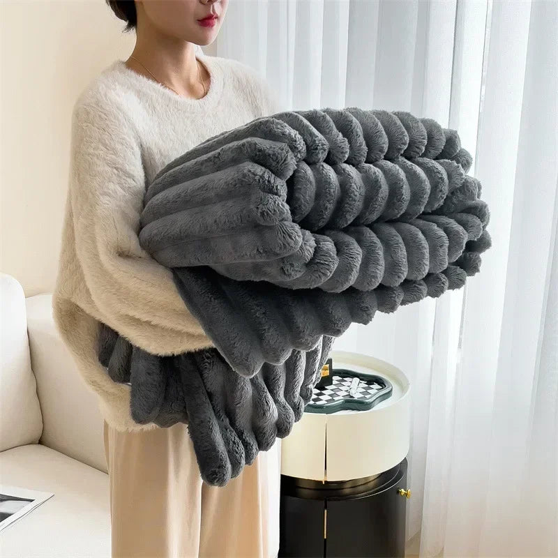 Ultra-Soft Checkered Fleece Blanket