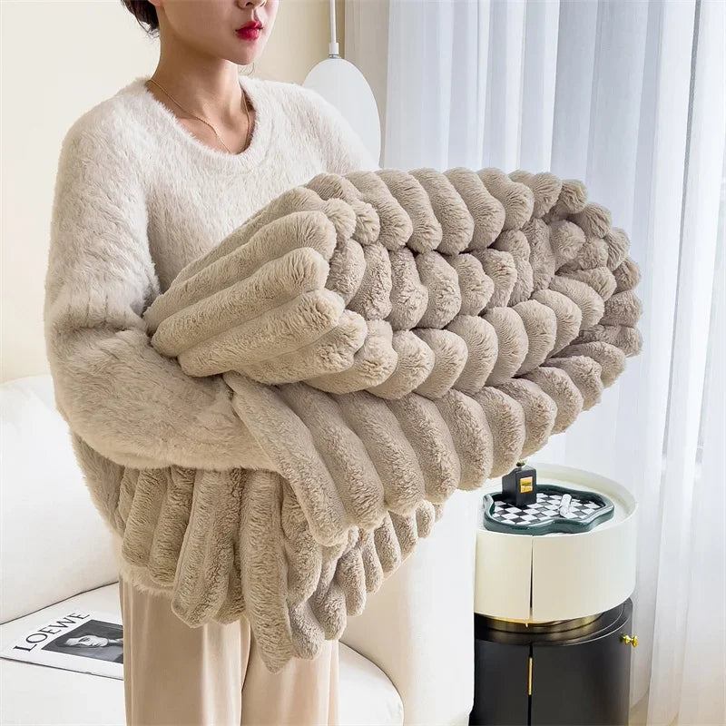 Ultra-Soft Checkered Fleece Blanket