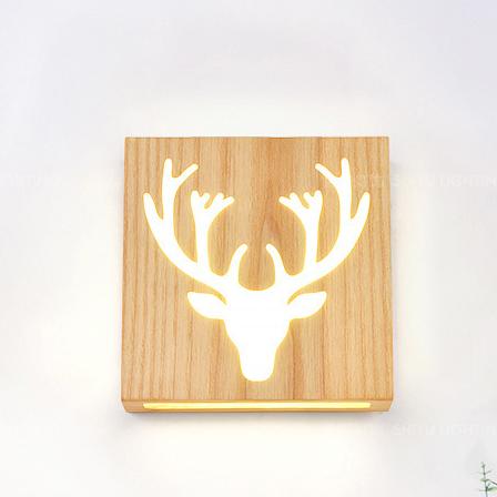 Wooden LED Wall Lamp - Energy-Efficient Nature-Inspired Design
