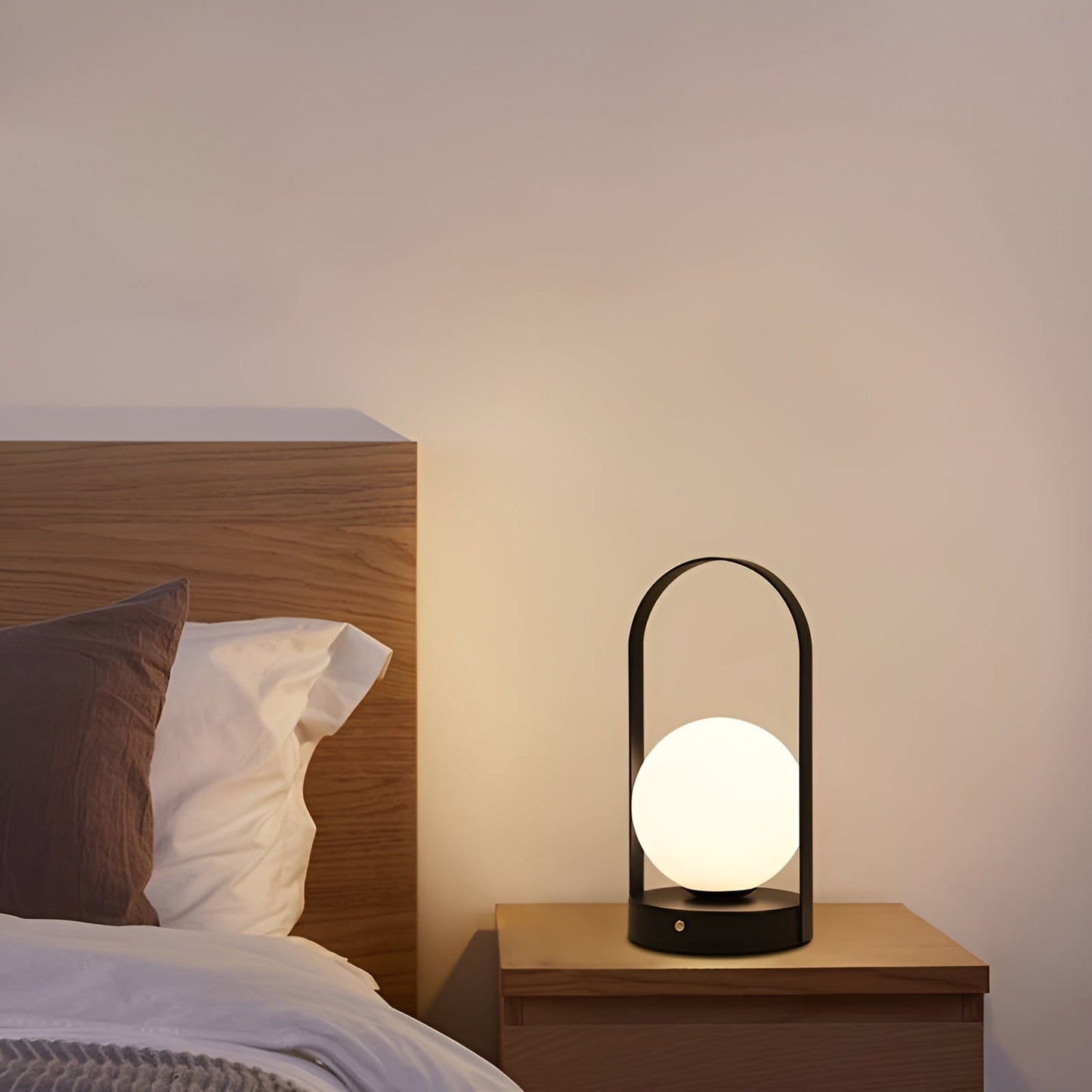 Wireless Dimmable Table Lamp with Rechargeable Battery