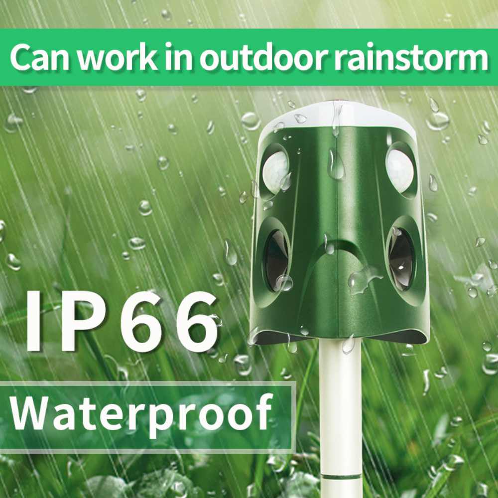 360° Ultrasonic Animal Deterrent Solar-Powered Repeller