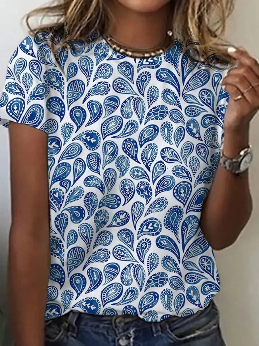 Paisley Pattern Loose Fit Women's T-Shirt