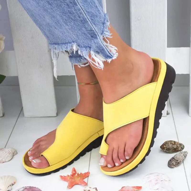 Ergonomic Slip-On Women's Slippers with Non-Slip Sole