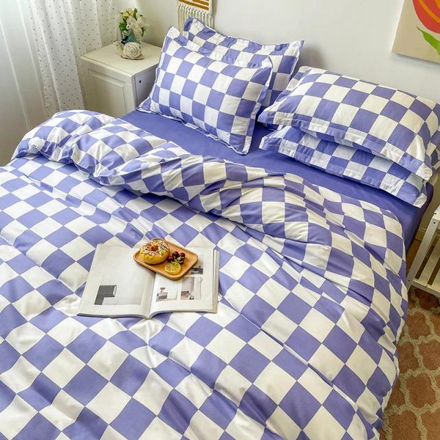 Checked Polyester Bedding Set