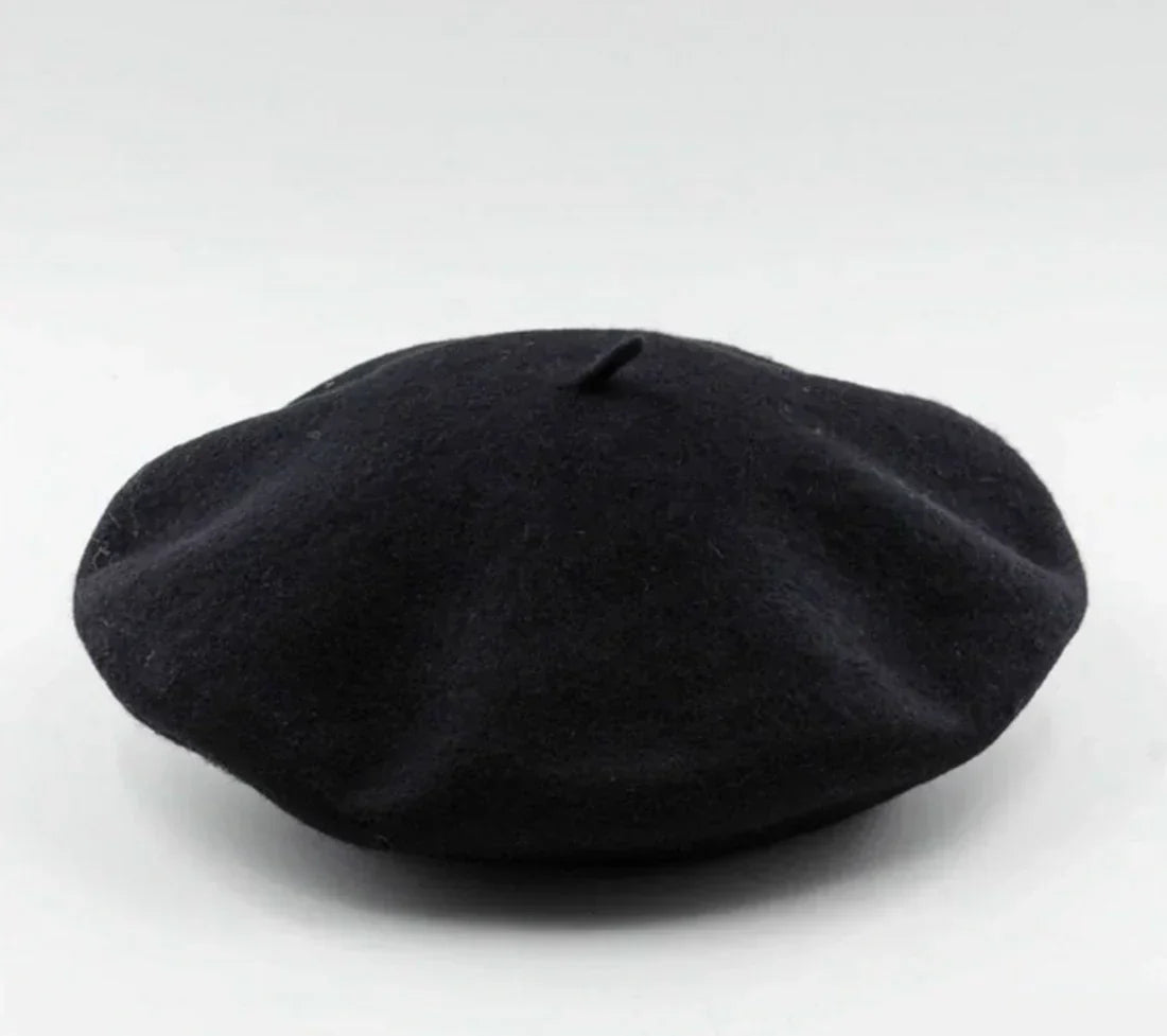 Classic Wool Beret for Women - Stylish Winter Accessory