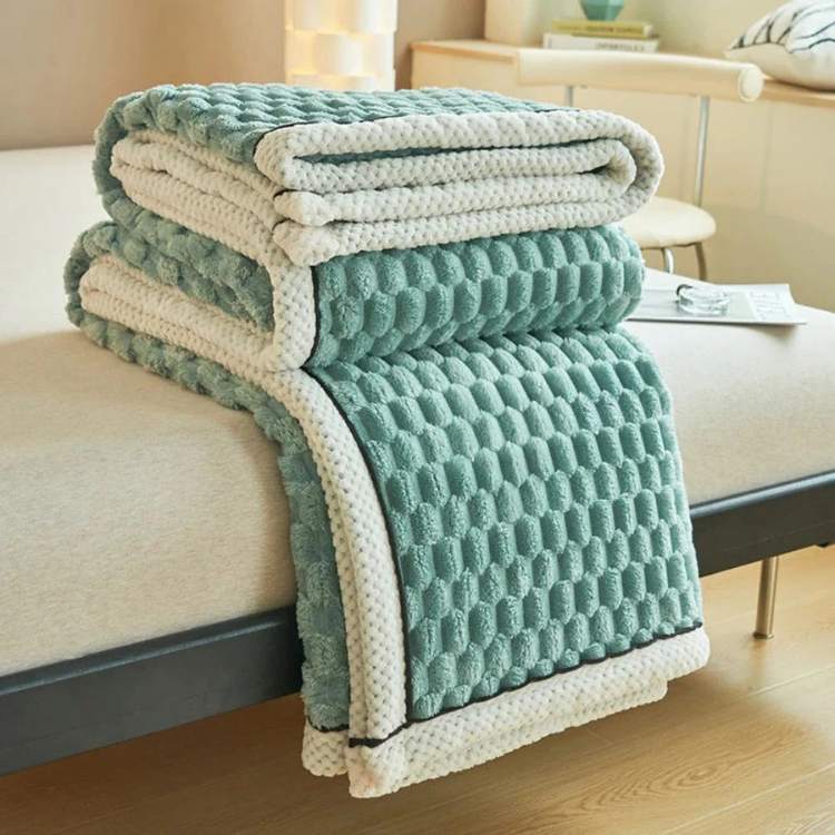 Soft Weighted Blanket for Cozy Comfort and Relaxation