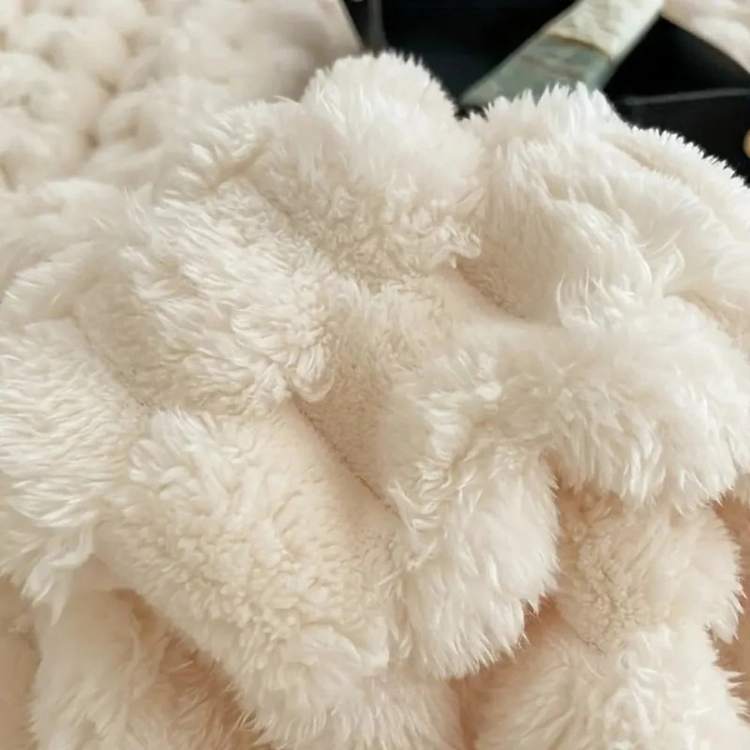 Soft Weighted Blanket for Cozy Comfort and Relaxation