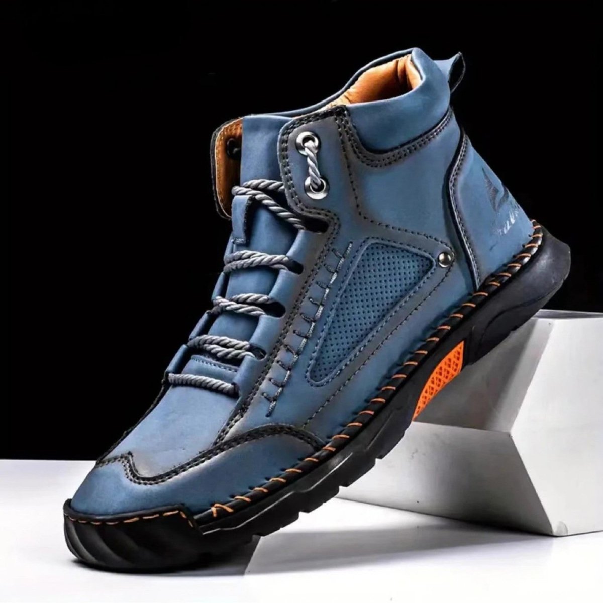 Men's Comfortable Chukka Boots with Durable Rubber Sole