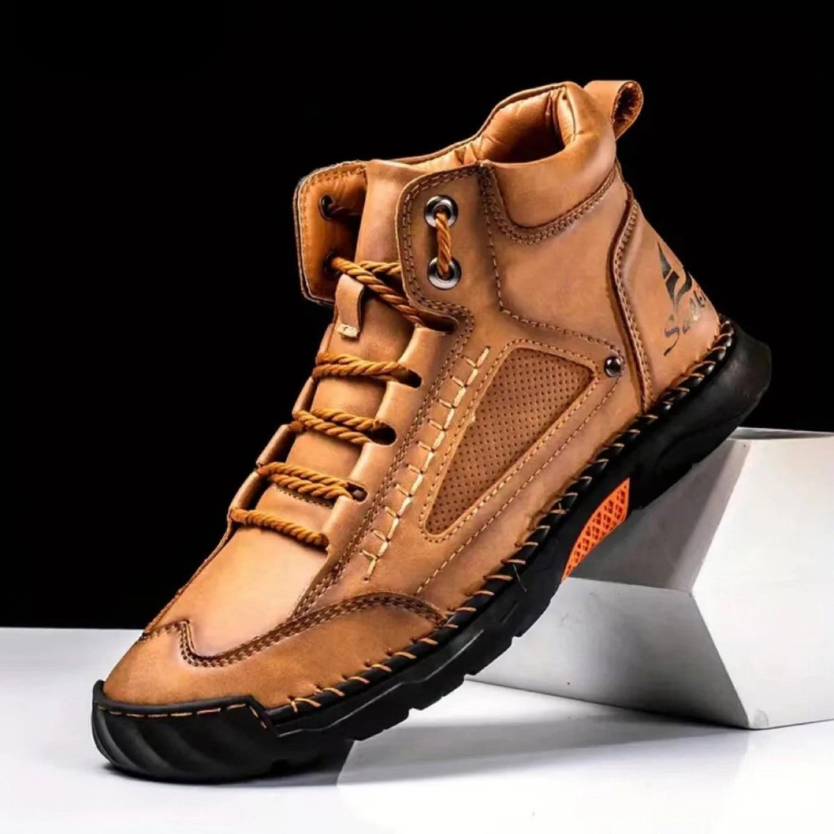 Men's Comfortable Chukka Boots with Durable Rubber Sole
