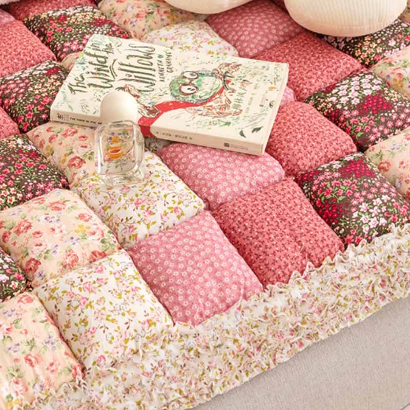 Premium Polypropylene-Cotton Sofa Cover with Anti-Slip Base