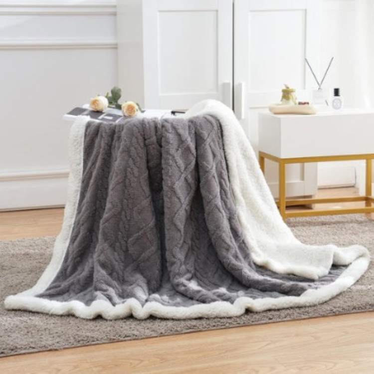 Weighted Sherpa Blanket for Stress Relief and Comfort