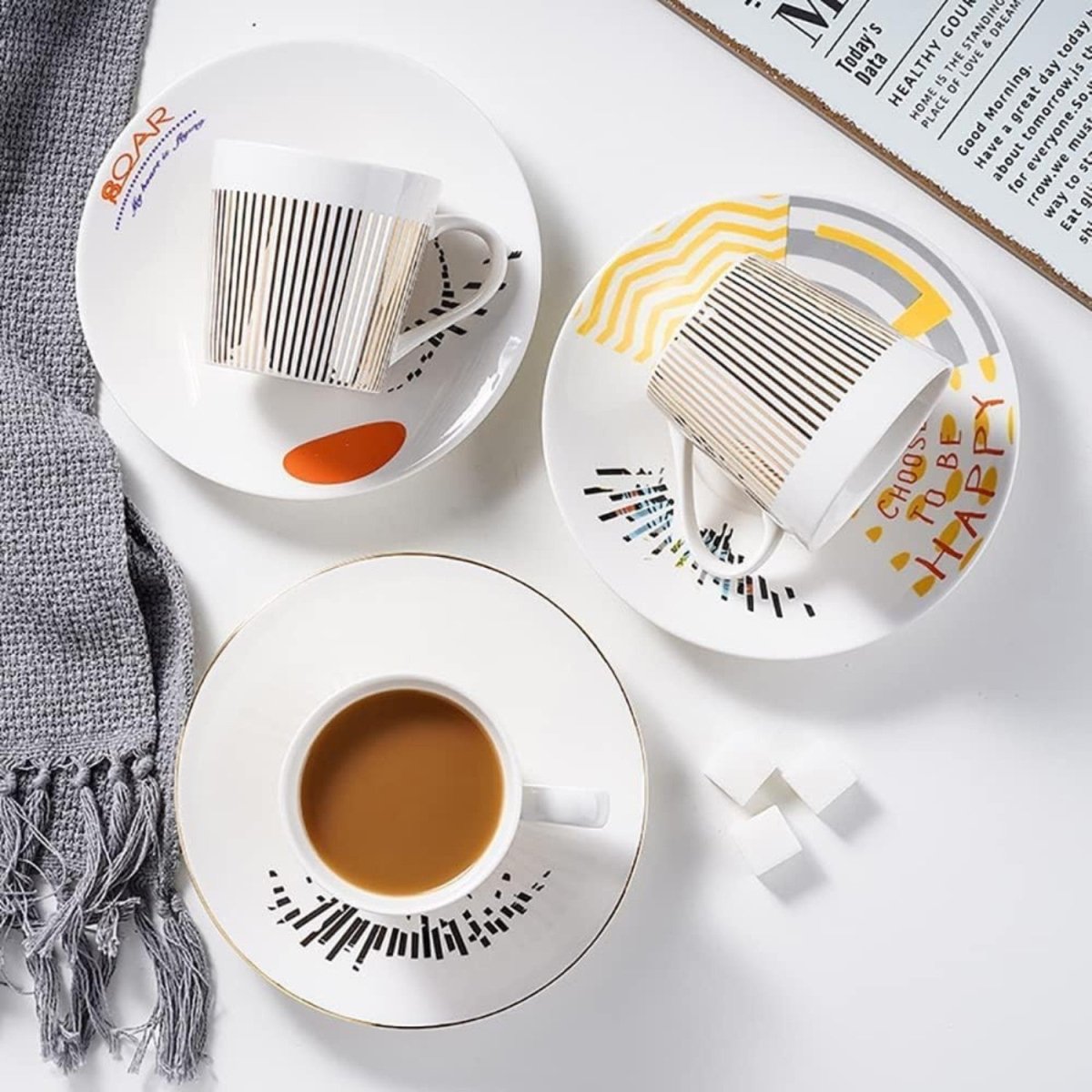 Mirrored Coffee Cup with Ergonomic Design