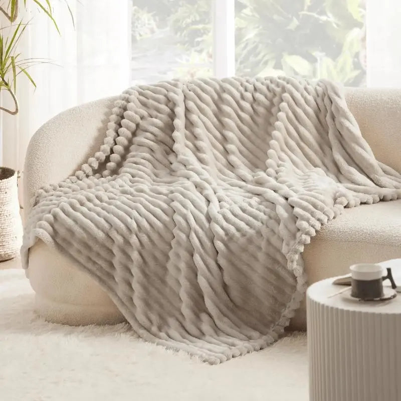 Cozy Fleece Blanket for Ultimate Warmth and Comfort