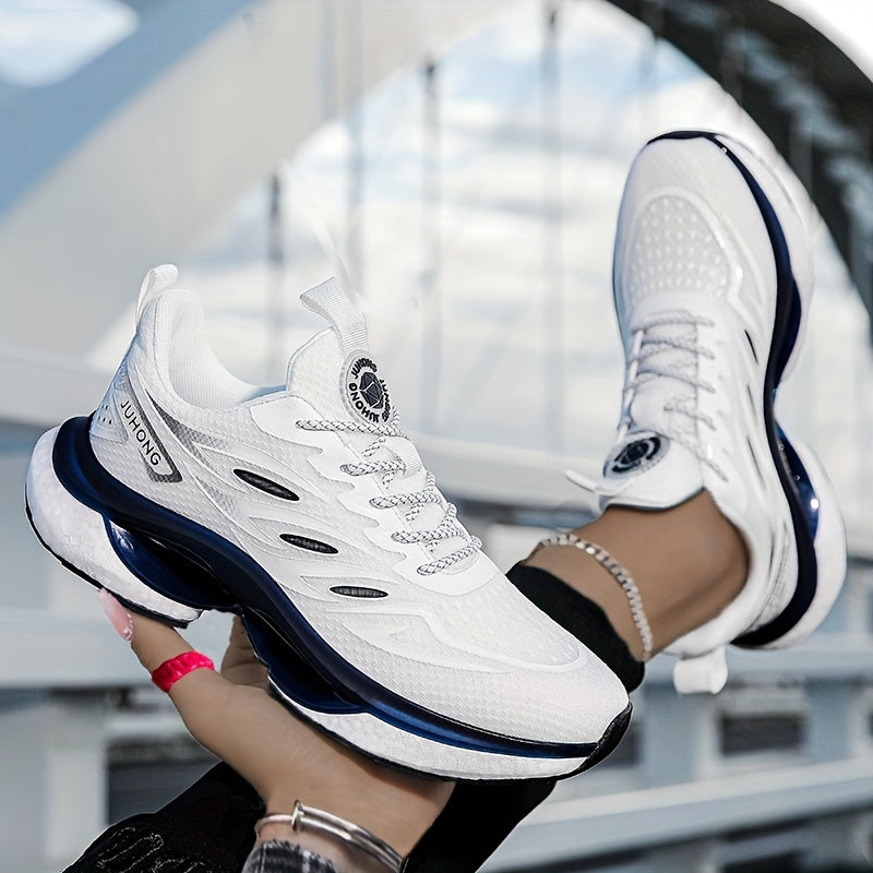Shock-Absorbing Sports Shoes for Stability and Comfort
