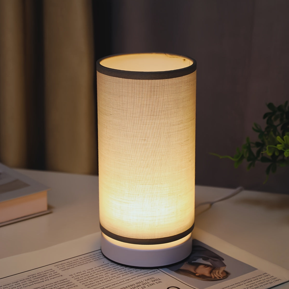 USB Adjustable Modern Cylinder Table Lamp with Warm LED Light