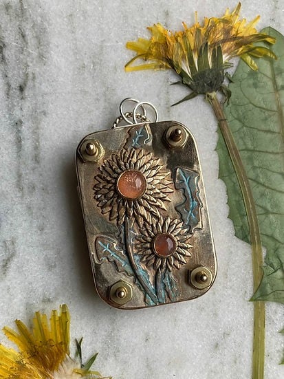 Mini Flower Press with Brass and Silver Details - Portable Botanical Keepsake Maker