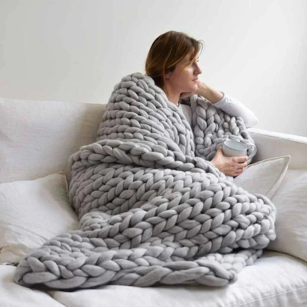 Chunky XL 1000 Gram Wool Yarn for Soft Blankets
