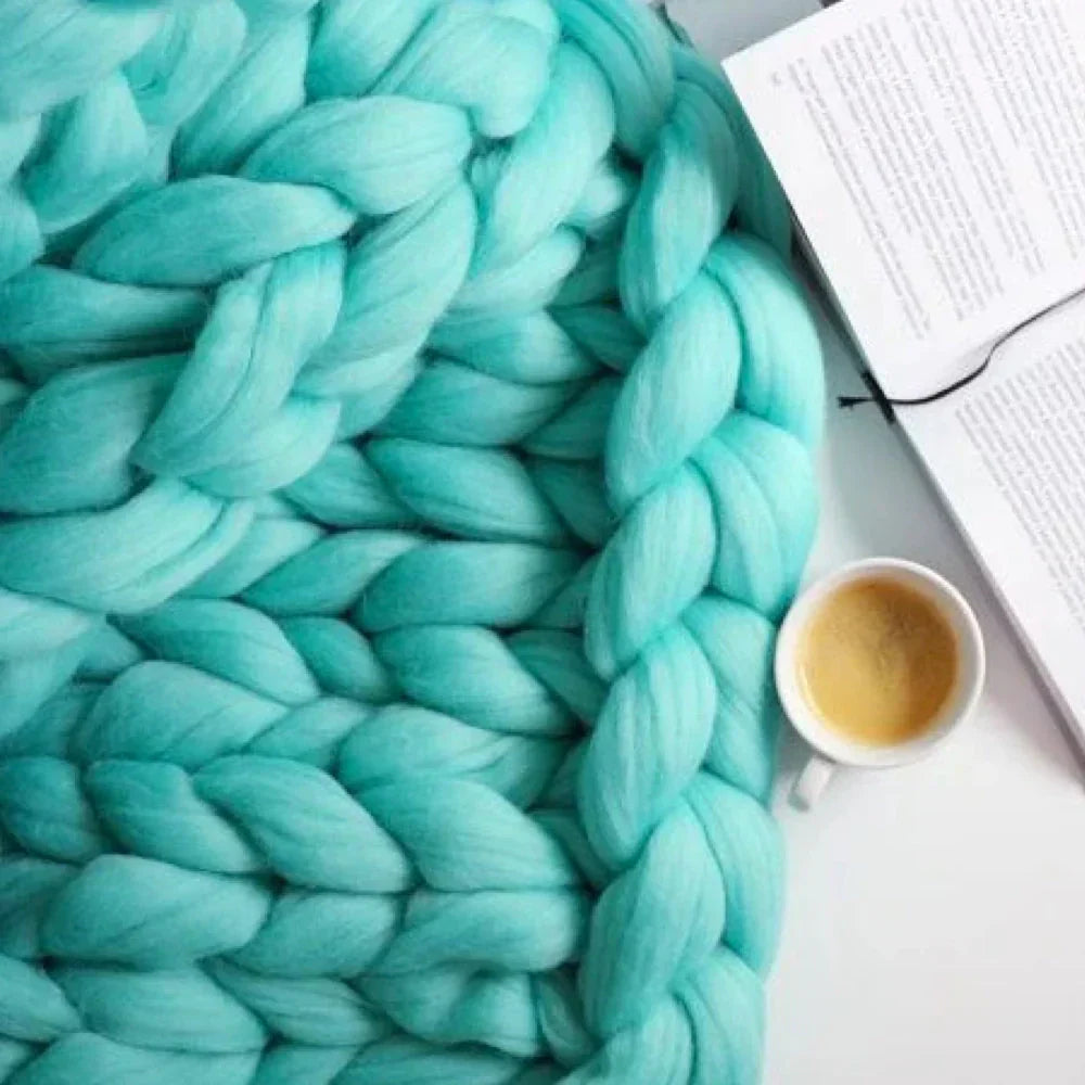 Chunky XL 1000 Gram Wool Yarn for Soft Blankets