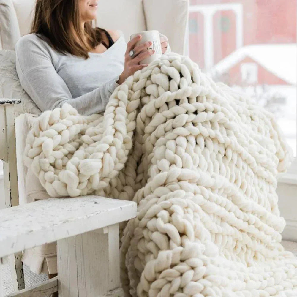 Chunky XL 1000 Gram Wool Yarn for Soft Blankets
