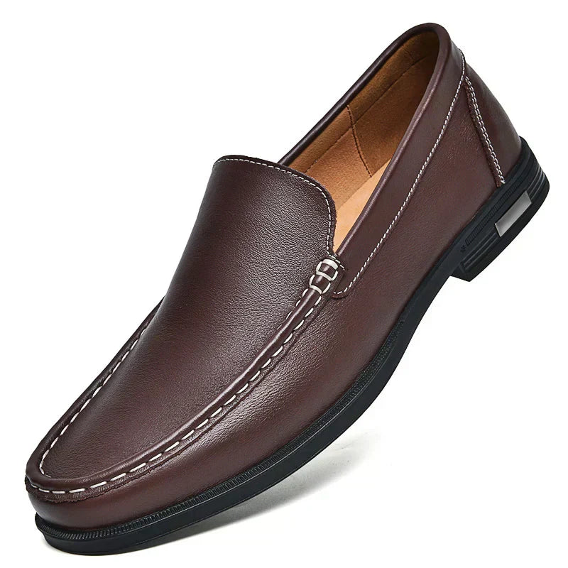 Timeless Comfort Loafers for Men - Elegant and Versatile Design