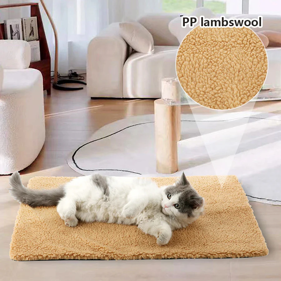 Self-Warming Faux-Fur Pet Mat for Dogs and Cats