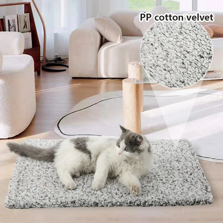 Self-Warming Faux-Fur Pet Mat for Dogs and Cats