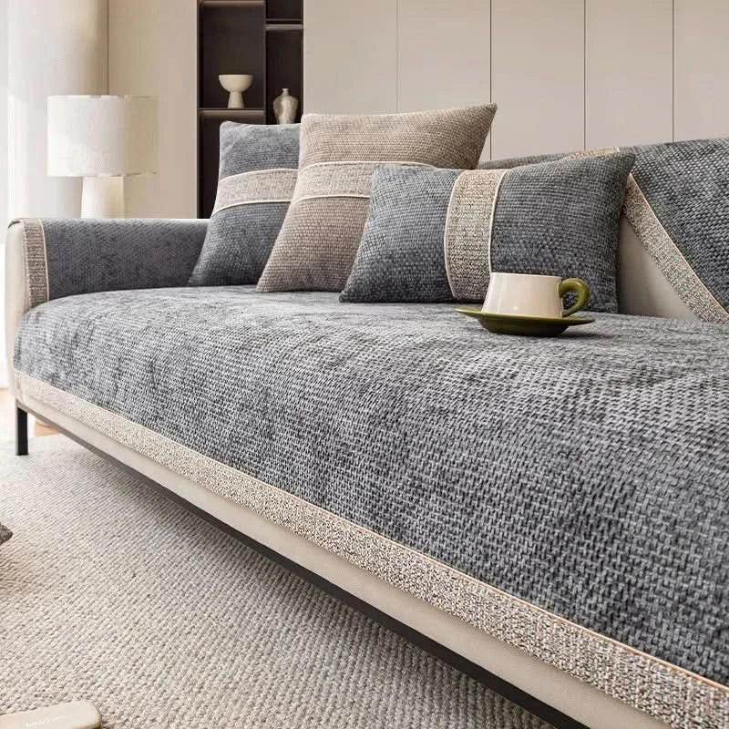 Non-Slip Polyester Sofa Cover, Machine Washable, Liquid Resistant
