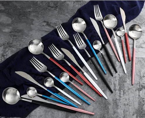 Luxurious 24-Piece Gold and Silver Stainless Steel Cutlery Set