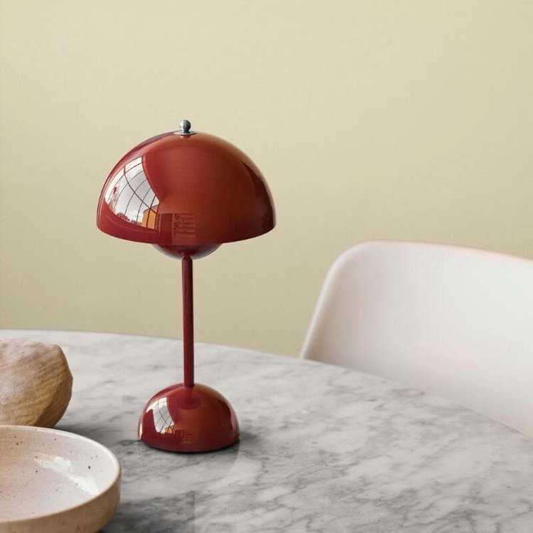 Mushroom Table Lamp - Cordless Modern LED Design