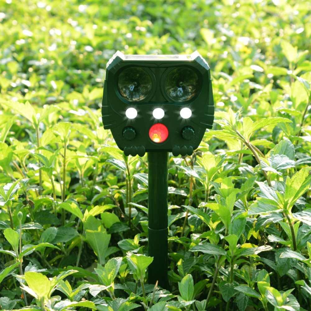 Solar-Powered Ultrasonic Animal Repellent for Garden Protection