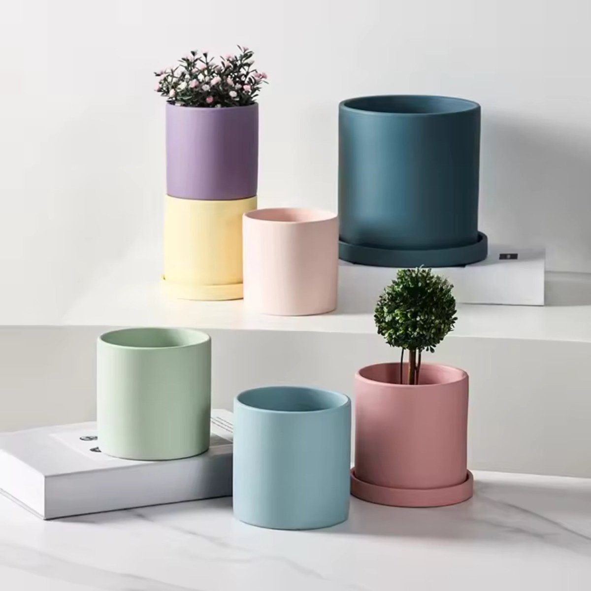 Elegant Ceramic Flowerpot with Matching Saucer