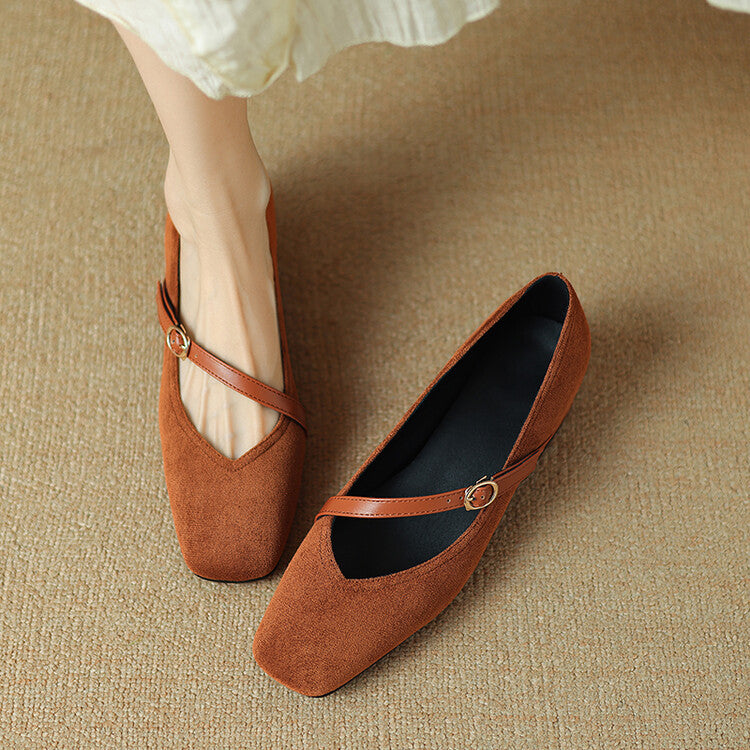 Women's Adjustable Buckle Strap Block Heel Pumps