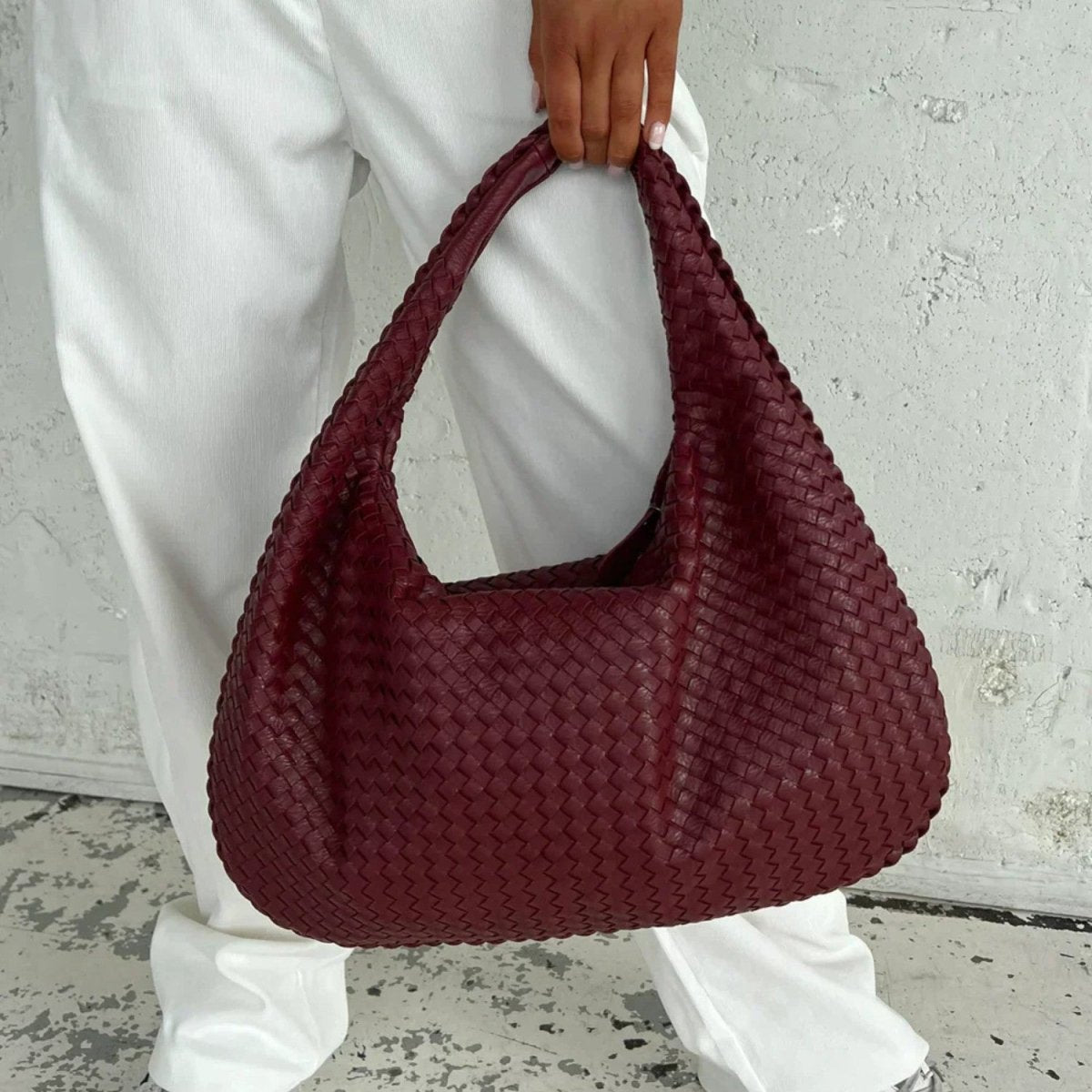 Chic Vegan Leather Tote Bag for Everyday Use