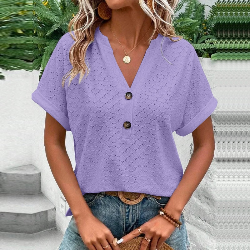 Elegant Women's Blouse for Comfort and Style