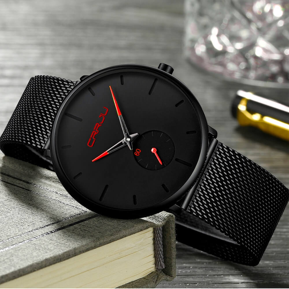 Luxurious Men's Quartz Wristwatch for Style and Precision
