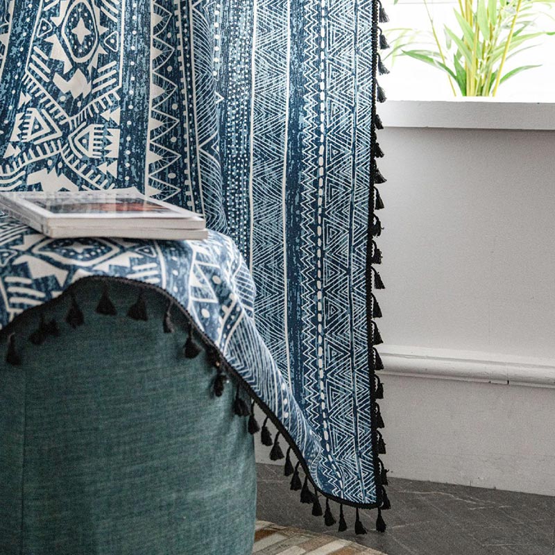 Blue Geometric Pattern Light-Filtering Curtain