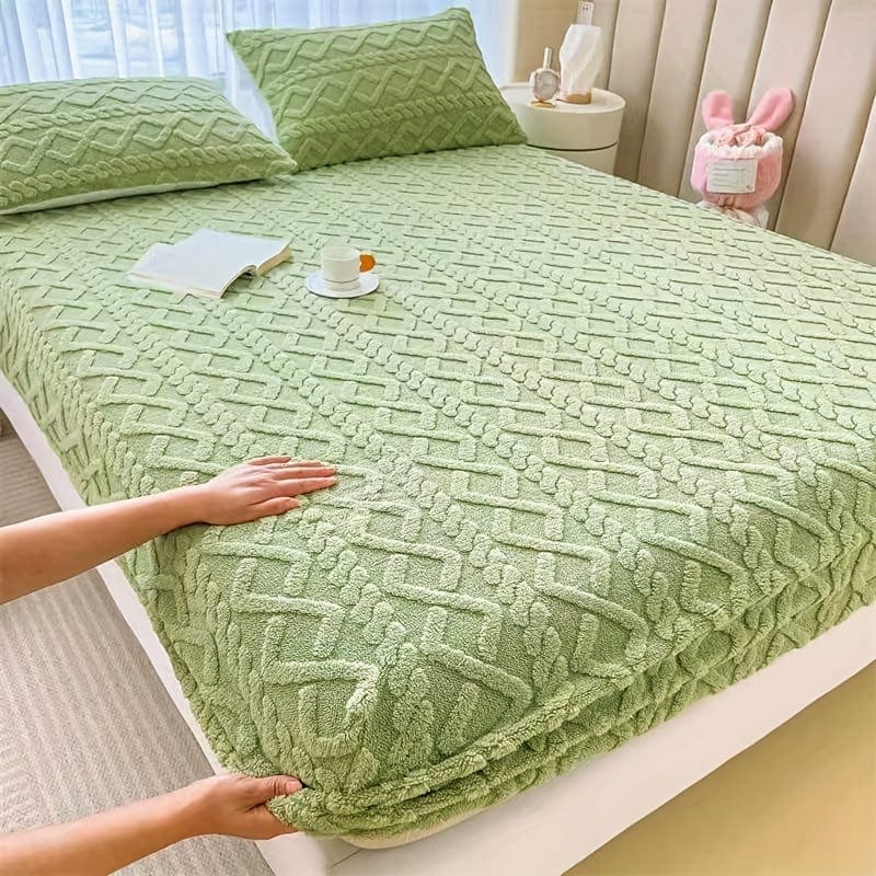 Soft Velvet Duvet Cover Set with Elastic Edge