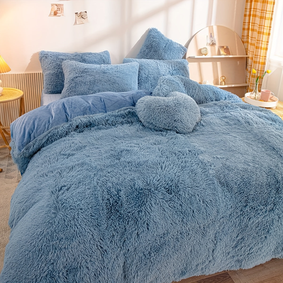 Three-Piece Velvet Bedding Set with Duvet Cover and Pillowcases
