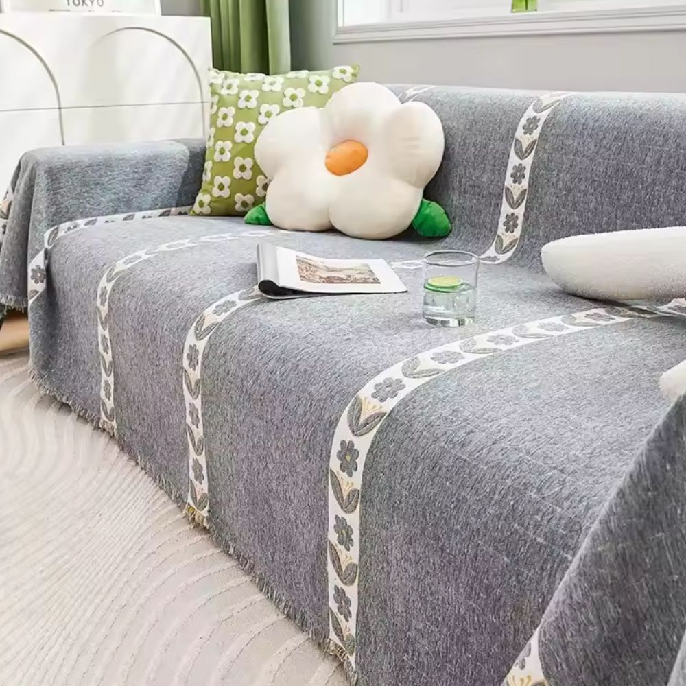 Leaf-Patterned Chenille Sofa Cover
