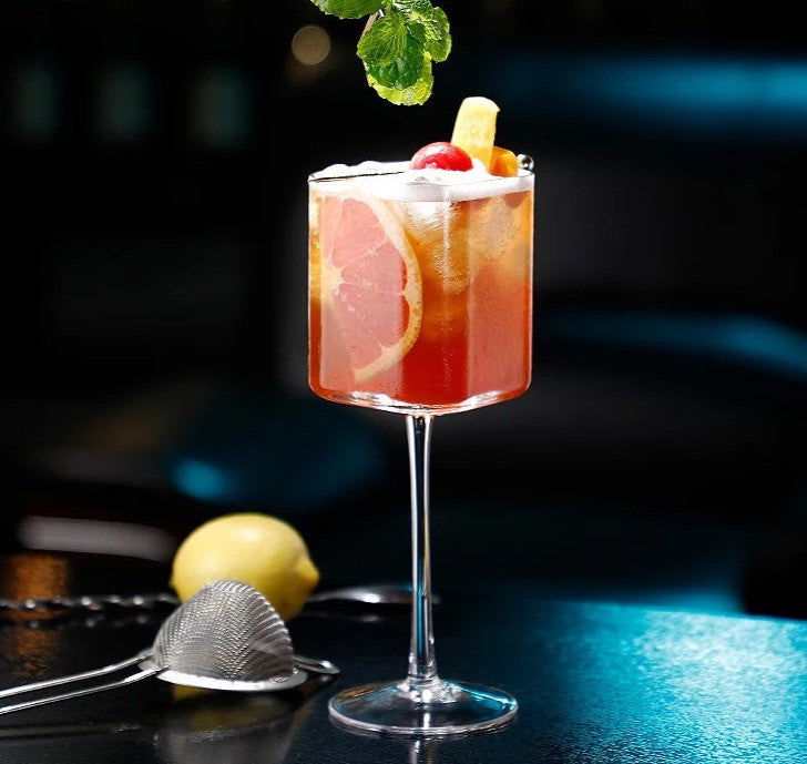Square Highball Cocktail Glasses - Crystal Design for Enhanced Grip and Style