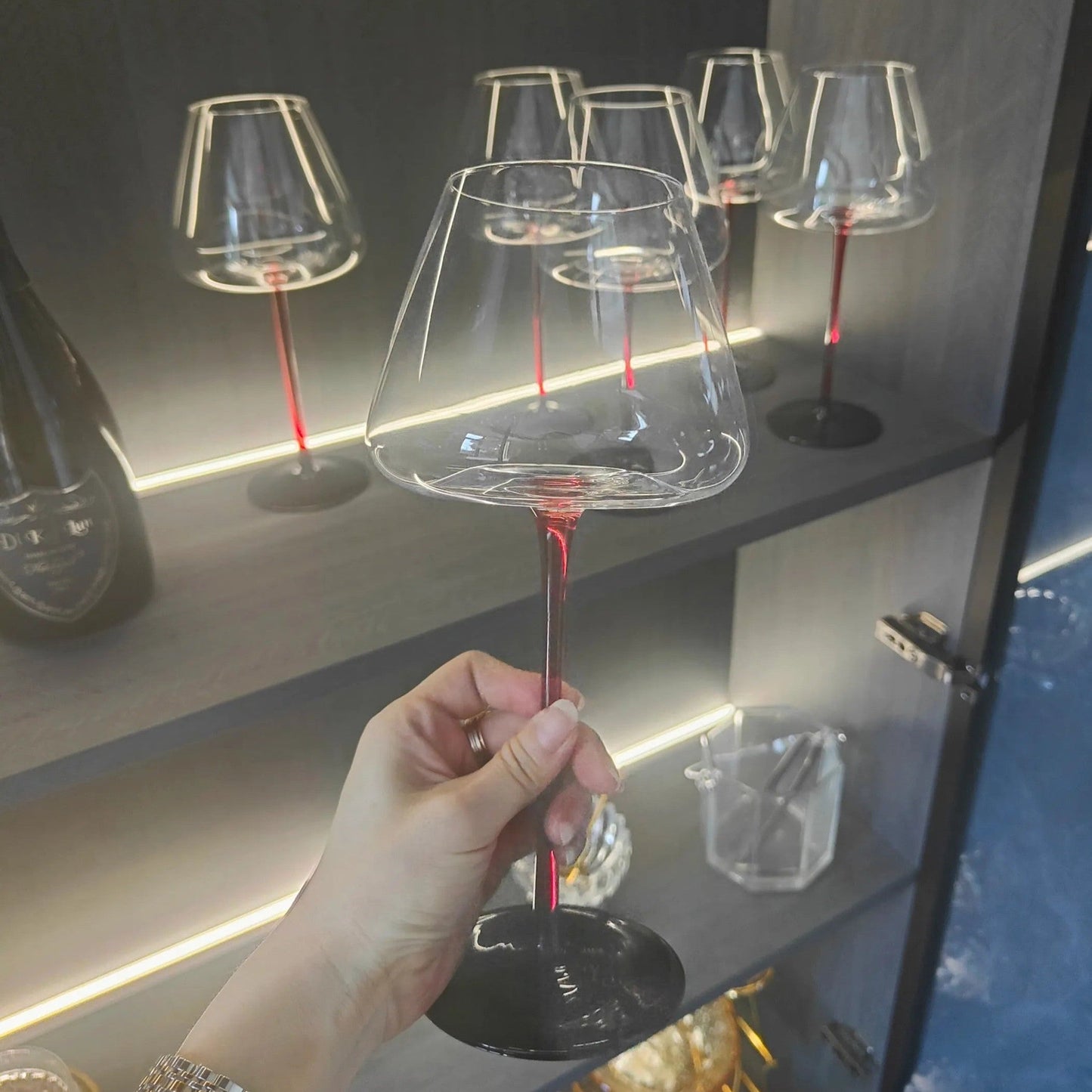 720ml Crystal Burgundy Wine Glasses - Elegant Large Capacity