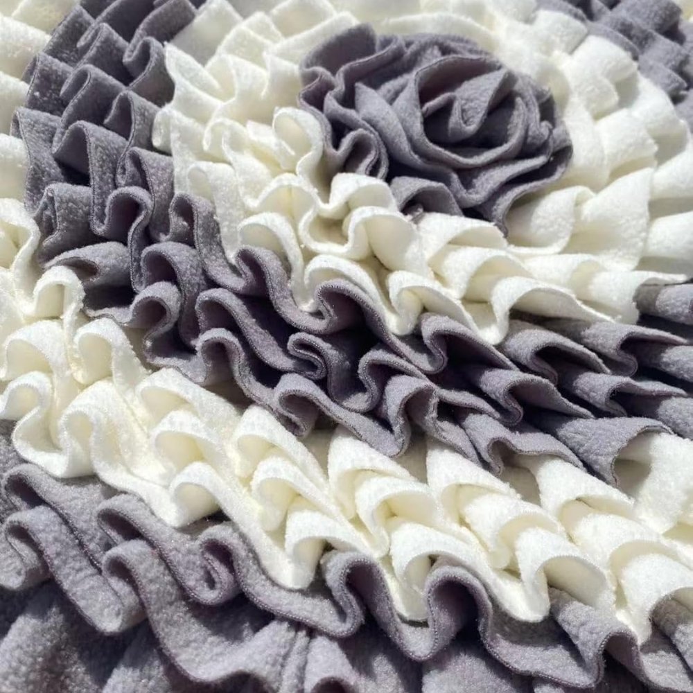 Dog Snuffle Mat for Healthy Eating - Durable Synthetic Fiber