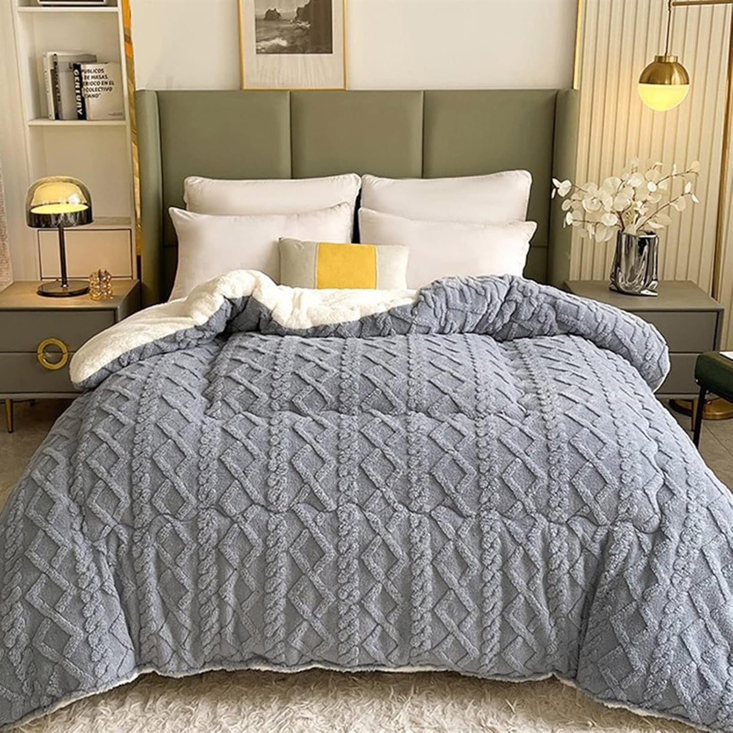 Reversible Thick Sherpa Fleece Blanket