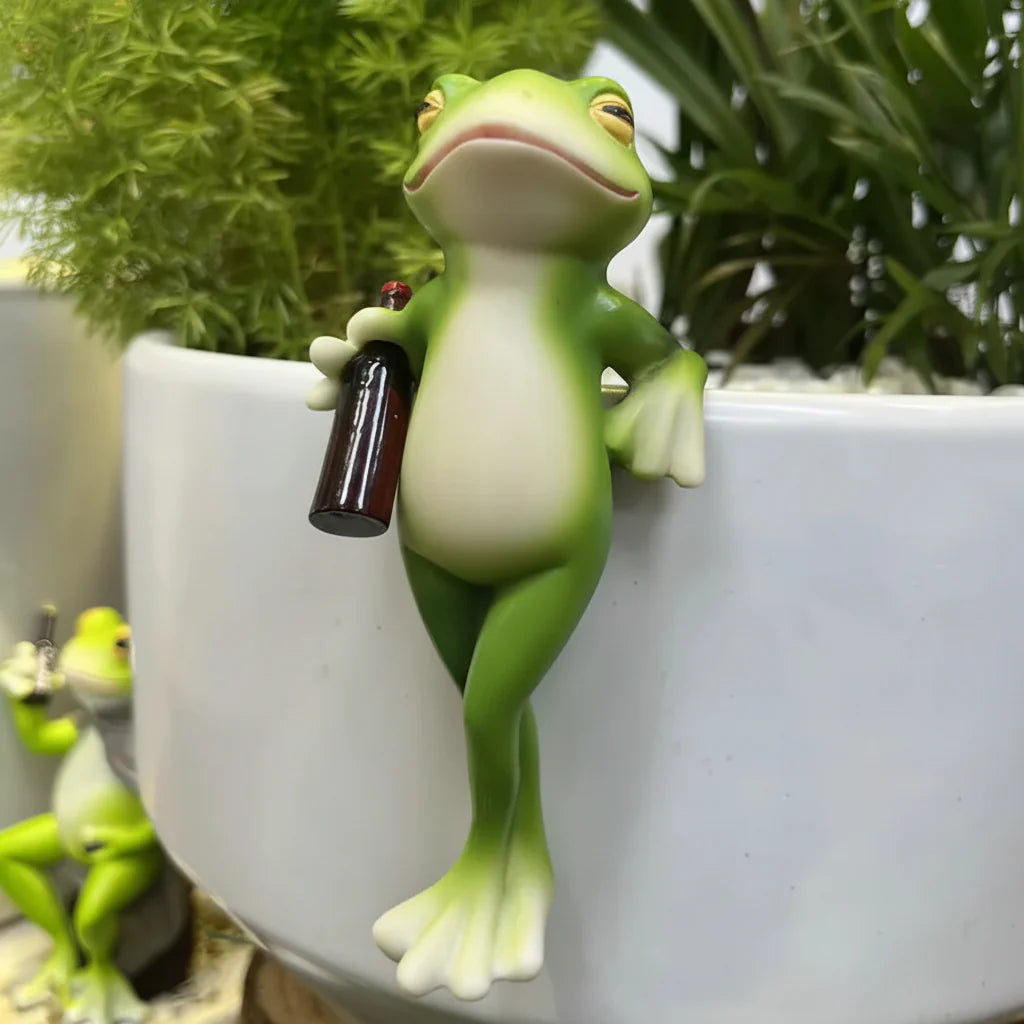 Frog Plant Display Ornament with Wine Glass for Pot Edge Decor