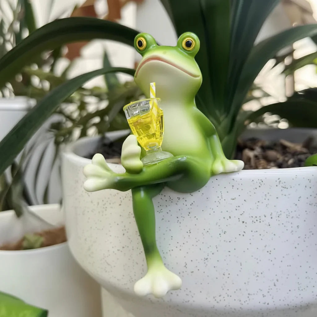 Frog Plant Display Ornament with Wine Glass for Pot Edge Decor