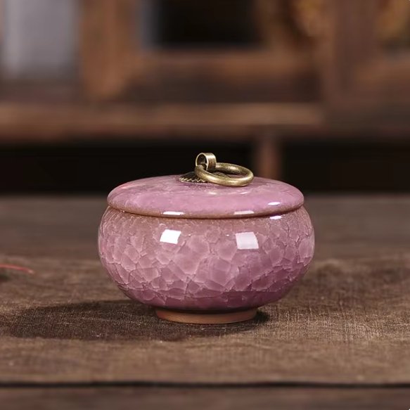 Handcrafted Cat-Shaped Ceramic Pet Urn