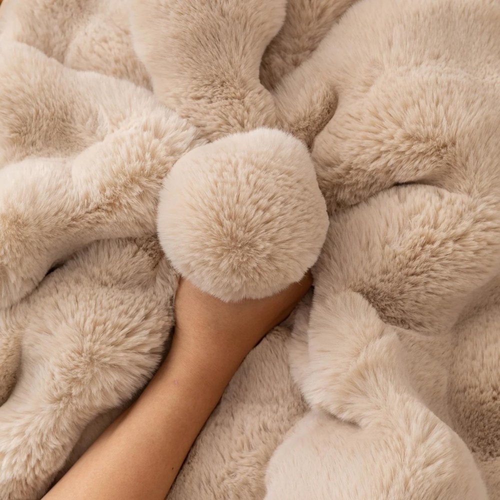 Plush Rabbit Fur Dog Sofa Cover with Anti-Slip Backing