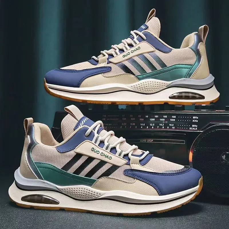 Relaxed Fit Retro-Inspired Sneakers for Men