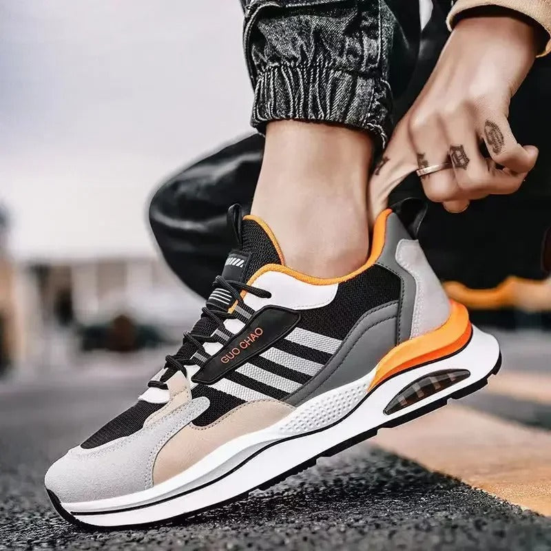 Relaxed Fit Retro-Inspired Sneakers for Men